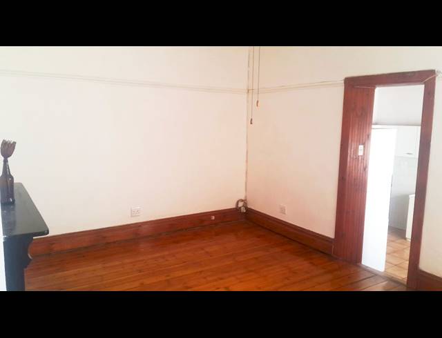 4 bed property to rent in WOODSTOCK